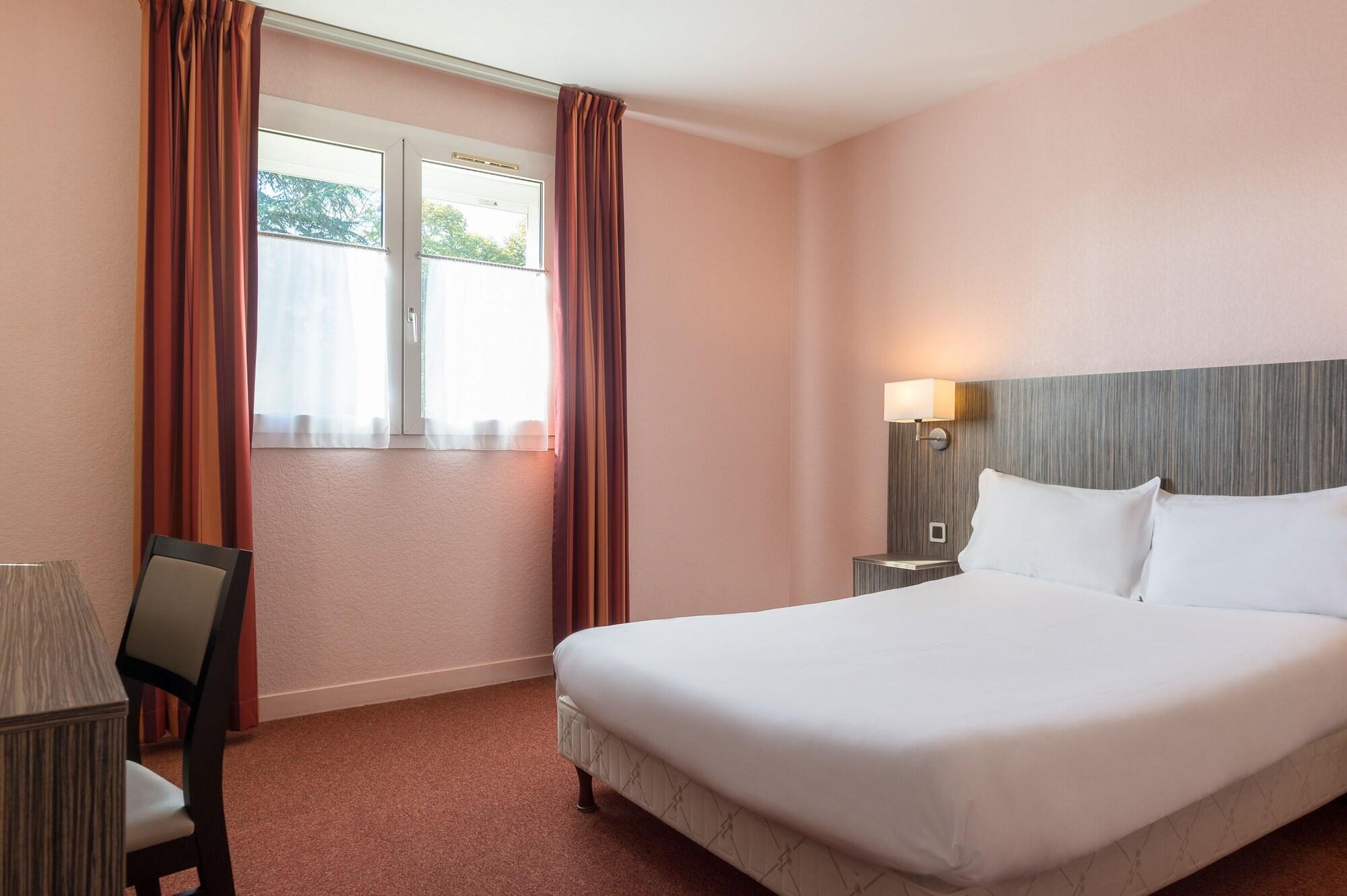 The Originals Boutique, Parc Hotel, Orleans Sud Ла-Шапель-Сен-Мемен Экстерьер фото
